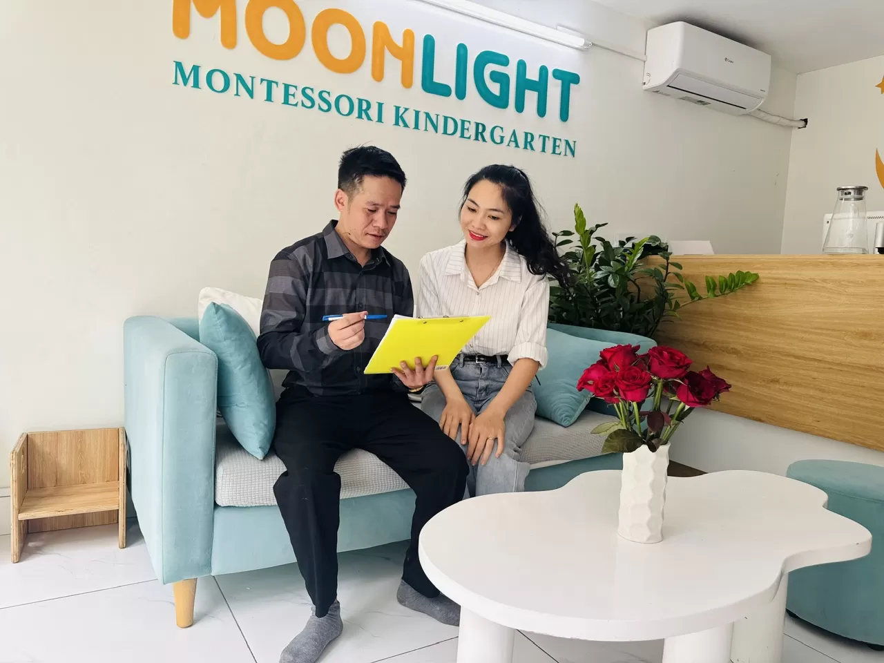 Bảo Vệ Trường Học Moonlight Montessori Vinsmart City